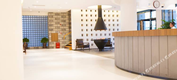 红原家园酒店图片