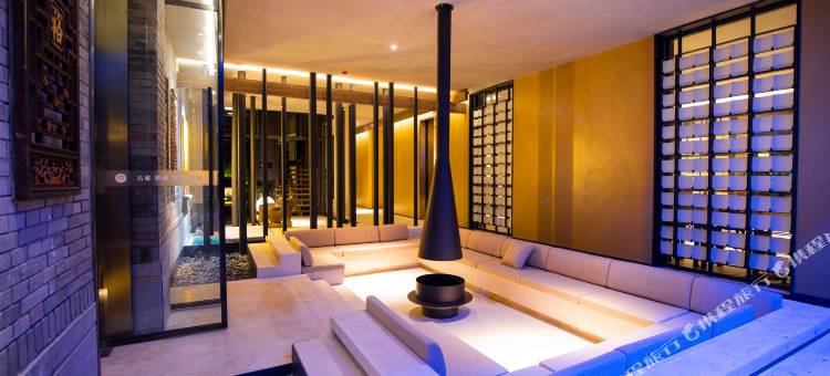 黄山一支百合古董珍藏智慧民宿图片