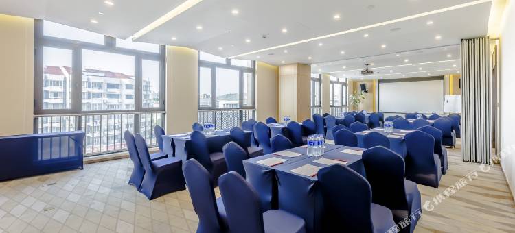 上海中建瑞贝庭臻选公寓酒店图片