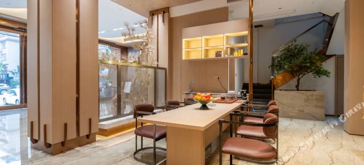 索性酒店(梧州南站店)图片