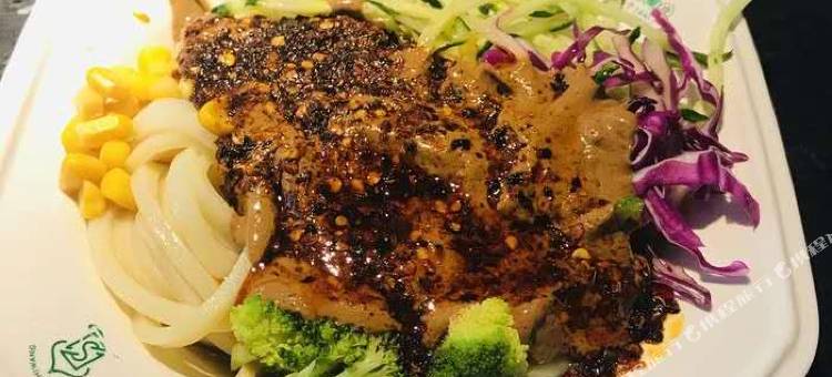 布丁严选酒店(西安钟鼓楼回民街店)图片