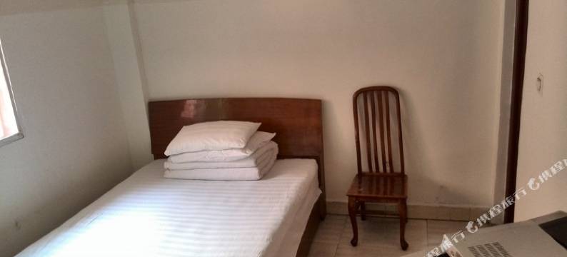 德阳卧龙招待所图片