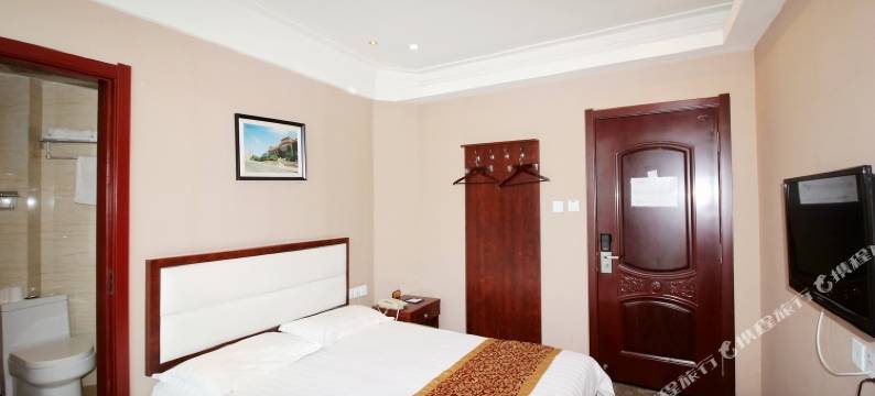 喆悦精品连锁酒店(青岛君峰路地铁站店)图片