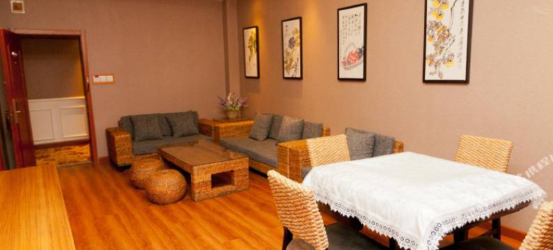 爱尊客精品酒店(东营振华商厦胜利油田中心医院店)图片