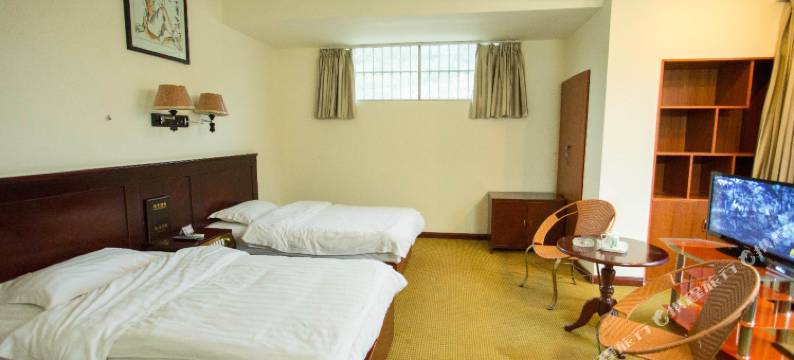 那坡中裕宾馆图片