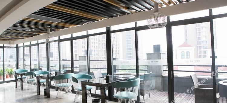 绍兴鲁越日记酒店(柯桥万达广场店)图片