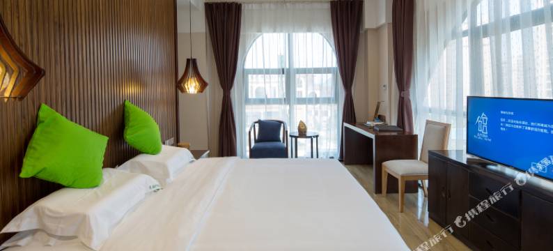 品竹左岸春天大酒店(长宁高铁站店)图片