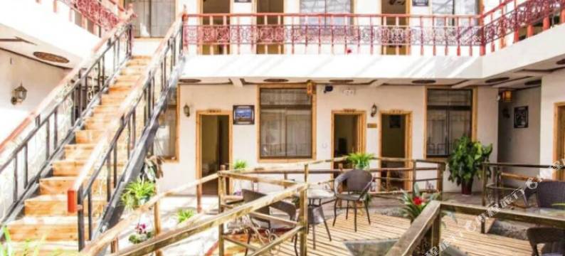 平哥之家精品民宿(扎基寺店)图片