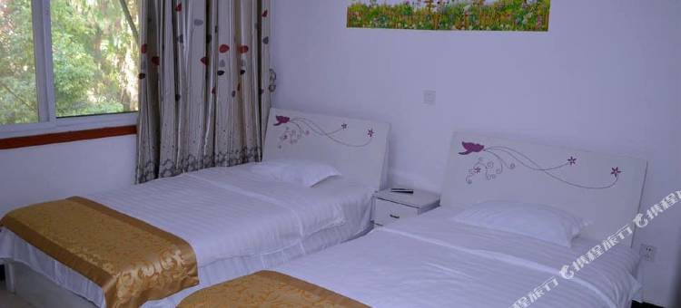 雅安周公山温泉铭雨农家乐图片