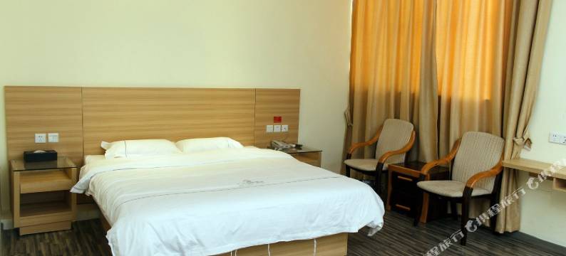 广州磨舫精品酒店(黄边地铁站店)图片