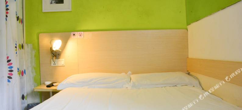 易佰连锁旅店(宁波七塔寺店)图片