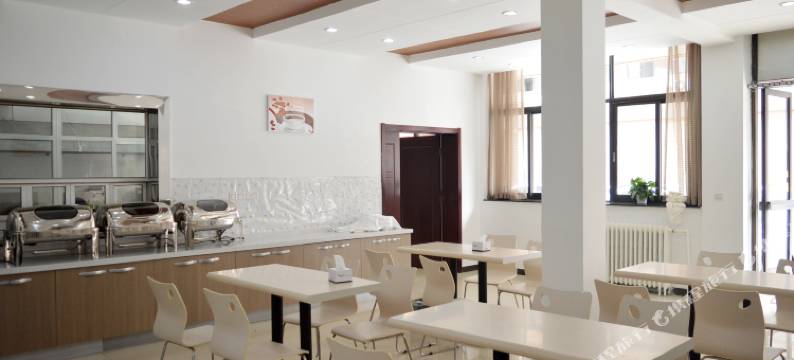 维奥兰羽酒店(石家庄新火车站平安南大街店)图片