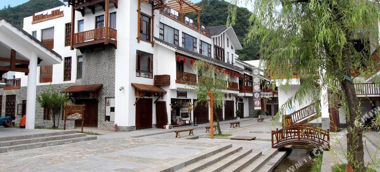 张家界梦溪源客栈图片