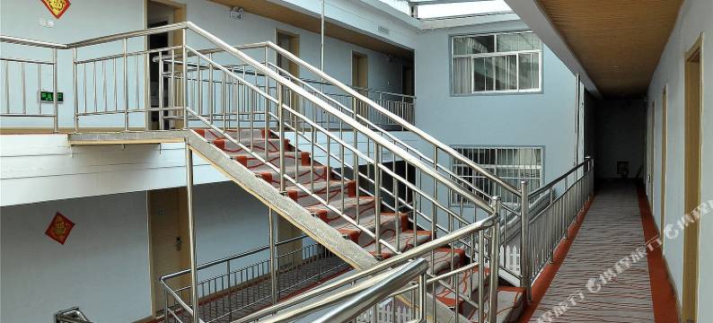 聚圣居商务宾馆(沂南历山路店)图片