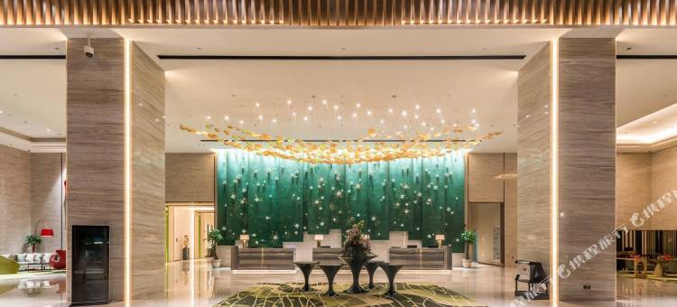 南昌融创美居酒店(九龙湖南地铁站融创乐园店)图片