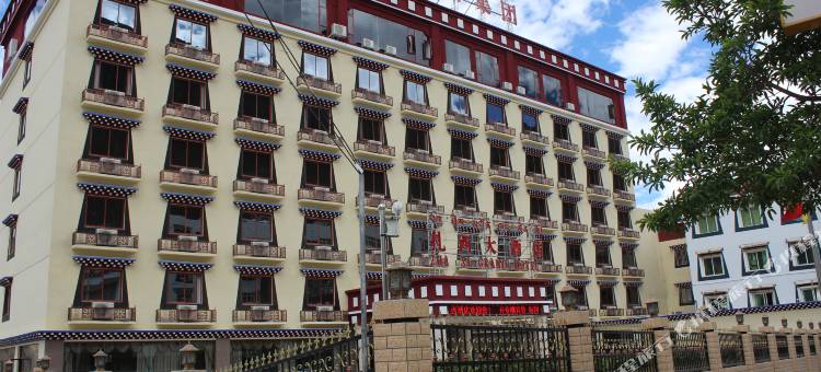 乡城扎西大酒店图片