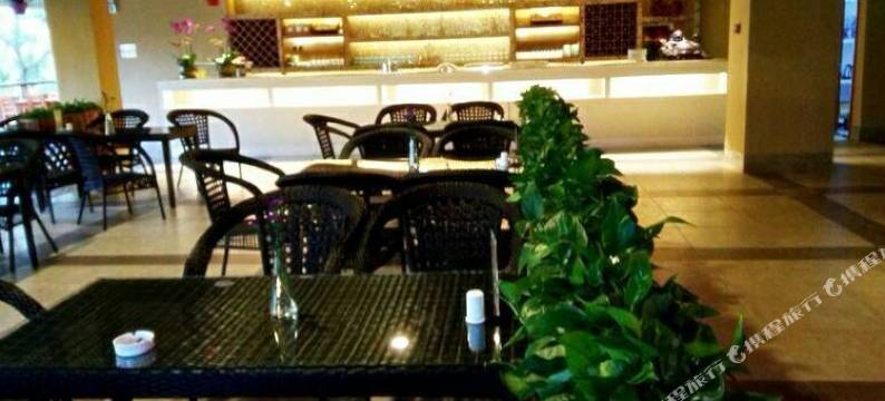 五指山红叶大酒店图片