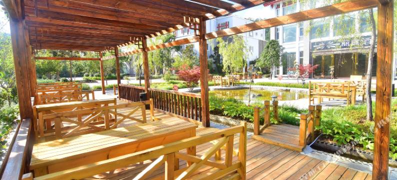 丽庭大酒店(丽江高铁站店)图片