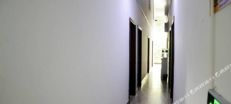 贵阳后坝汽车旅馆图片