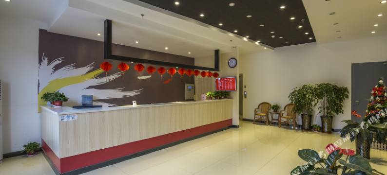 尚客优连锁酒店(济南西部国际会展中心腊山立交桥店)图片