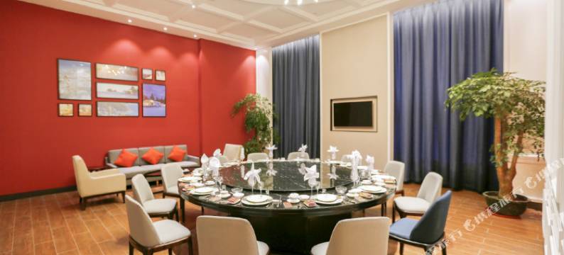 济南西城泉盈酒店(长清大学城店)图片