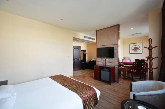 仪征和平大酒店