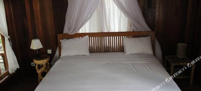 鲁斯特秘皮马尼斯平房(Bronze Bungalows)图片