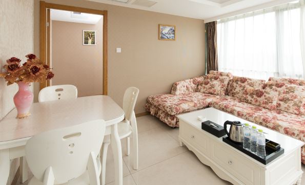 Yunzhu holiday apartment (Dongjun store, Tangcheng, Nanjing) Hotel Overview