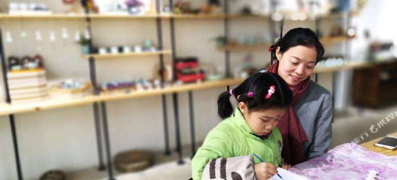 成都詹小英艺术空间集装箱图片