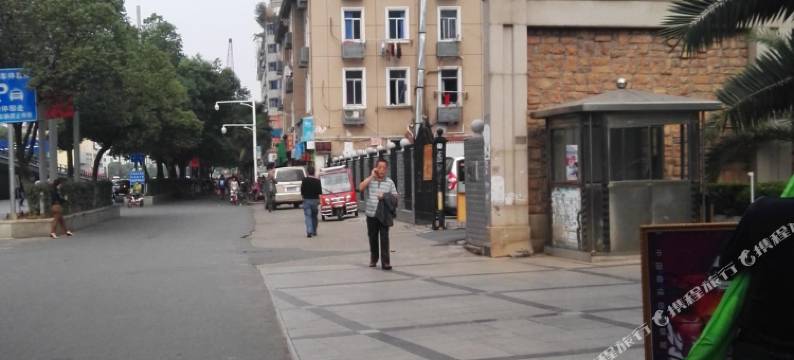 南昌自由行太空舱青年旅舍图片