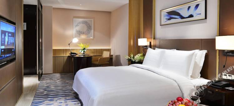 大连体育中心皇冠假日酒店(大连北站店)图片