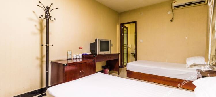 华驿酒店(保定定州清风北街大世界店)图片