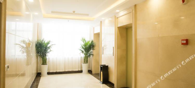 封丘三运悦雅酒店图片