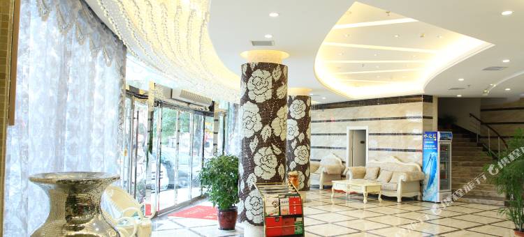 名都假日酒店(宏佰美食广场店)图片