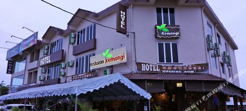 新山龟喀之尚奈达客房(Nida Rooms Pontian Kukup Modern Johor)图片