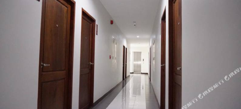 春普纳卡林公寓(Chompu Nakarin Apartment)图片