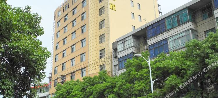 尚一特连锁酒店(石首笔架山店)图片