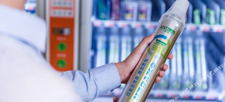 稻城亚丁智选假日套房酒店图片