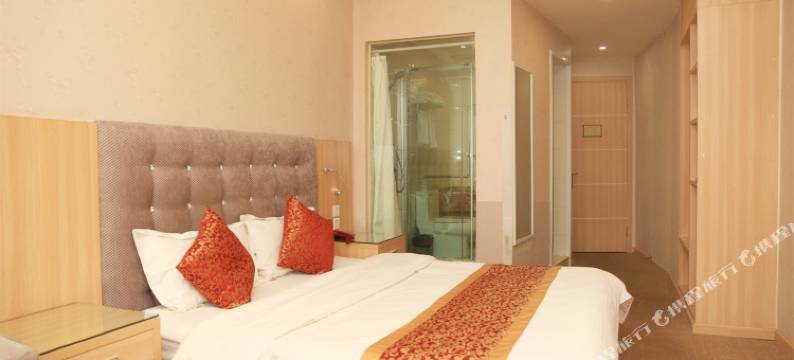 星期天商务酒店(成都医学院店)图片