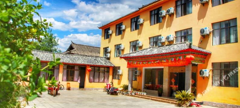 异构生活客栈(泸沽湖老司机店)图片