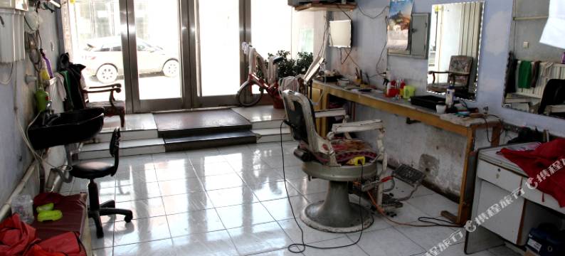 黑山鸿雁旅店图片