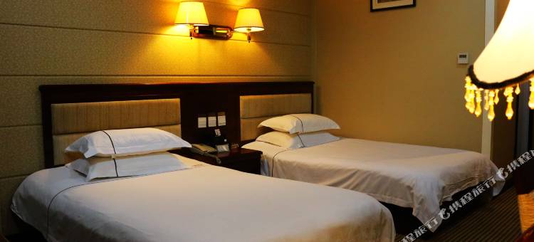 水月清华宾馆(宣城高铁站宛陵湖景区店)图片