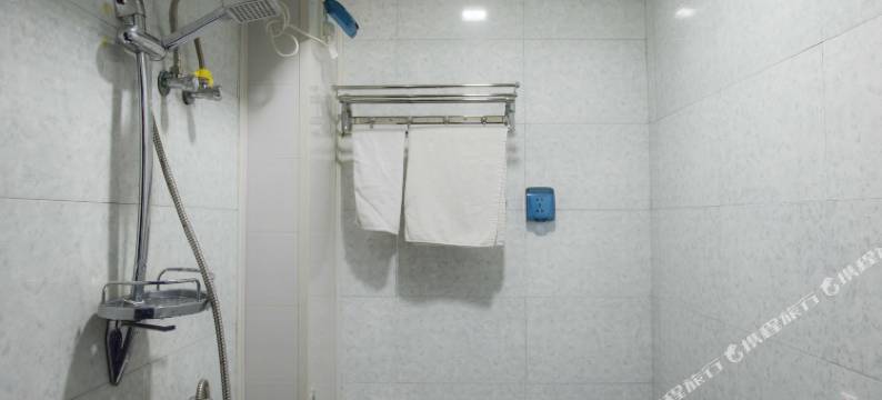 七彩假日酒店式公寓(哈尔滨服装城店)图片