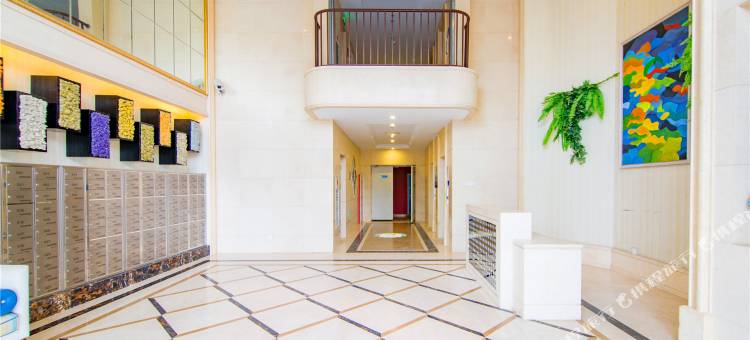 华贸·一海一夏海景公寓(蔚蓝海岸店)图片