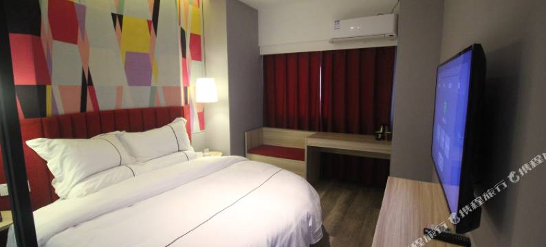 小笨客栈(郑州农业路南阳新村地铁站店)图片