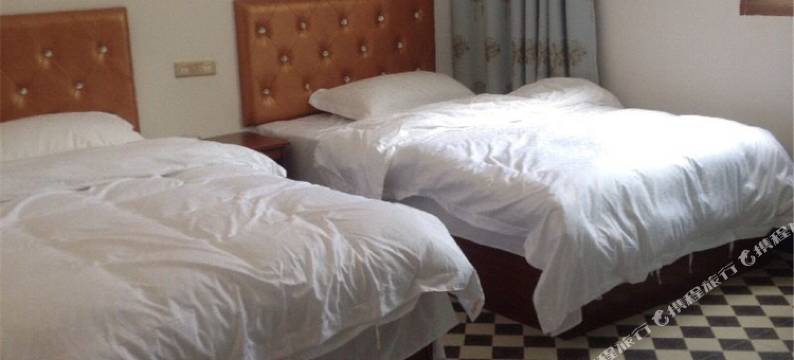 水云轩酒店(神农架坪阡古镇店)图片