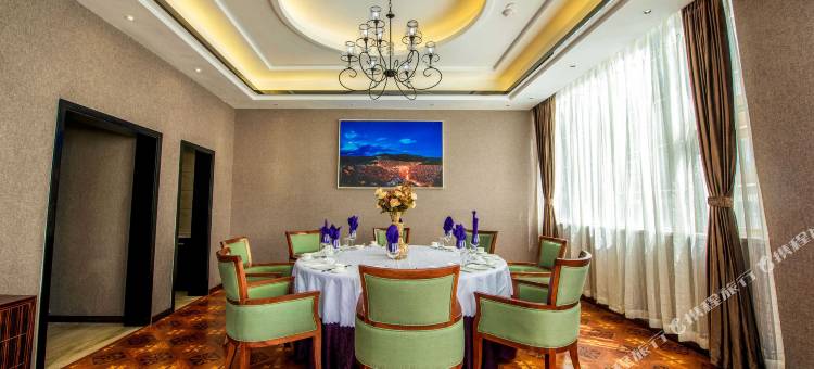 麗枫酒店(色达金马大道店)图片