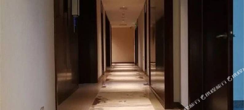 慕羽旌程酒店(西宁火车站店)图片