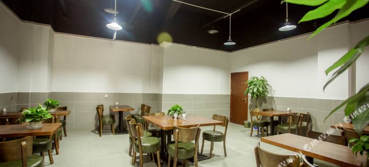 帝雨大酒店(高铁站店)图片