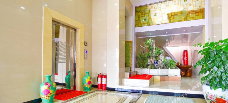 陆良佳捷主题酒店图片